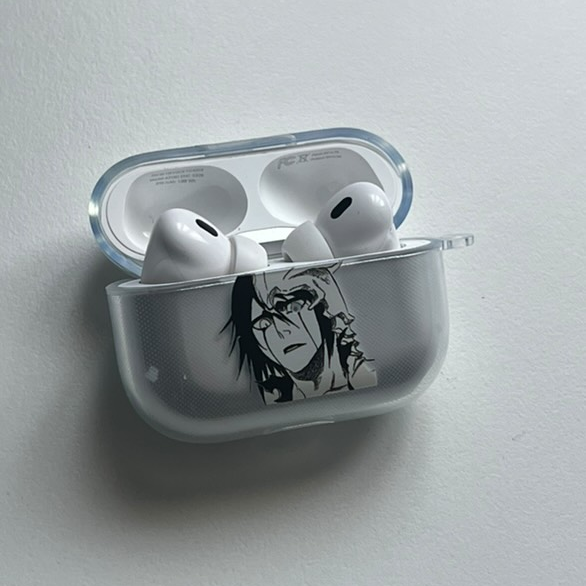 Ulquiorra AirPods Case